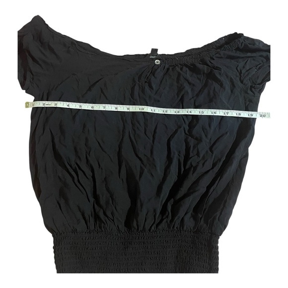 Guess Black Ruched Cap Sleeve Blouse - Picture 6 of 7